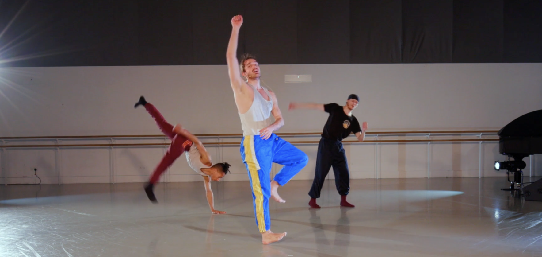 Guillaume handling the advanced contemporary dance course