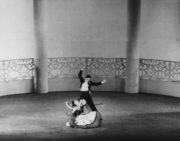 Spanish Divertissement (Brunelleschi, 1947): Sara Luzita and Frank Staff at the Princess Theatre, Melbourne, December 1947. Photo © Jean Stewart.